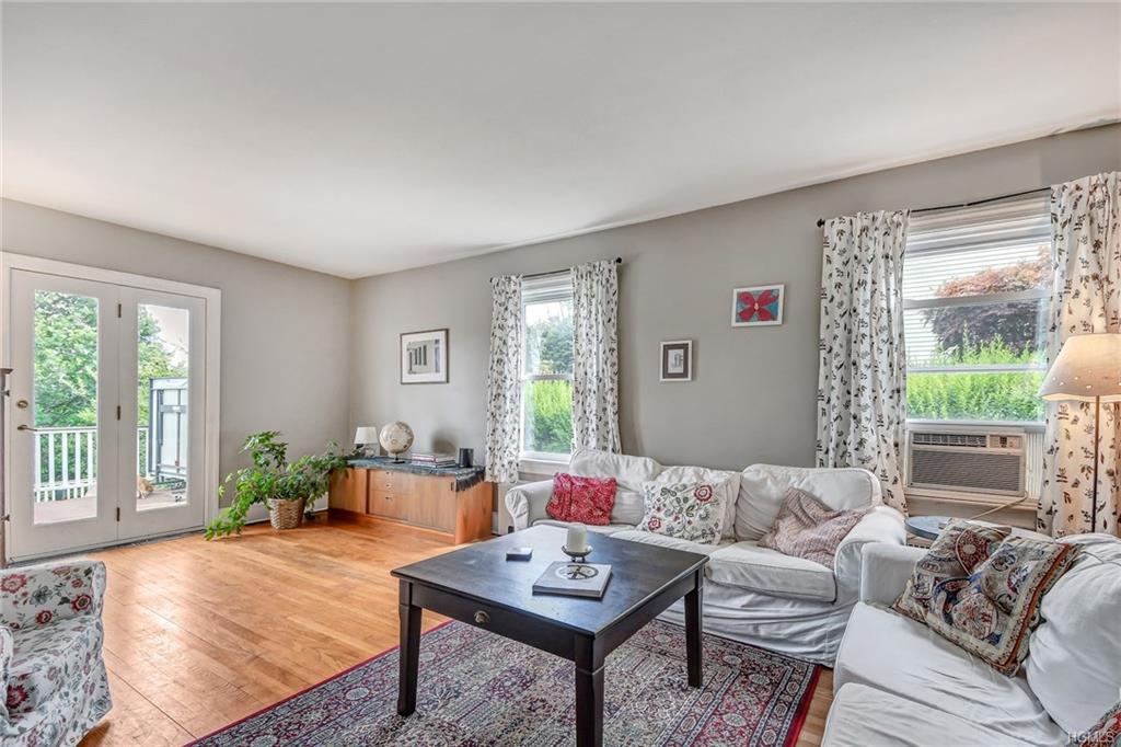 22 Sunset Heights - Photo 1