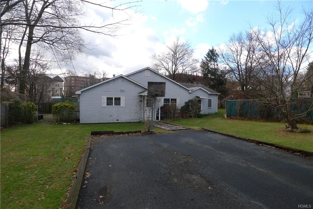 435 Central Avenue - Photo 1