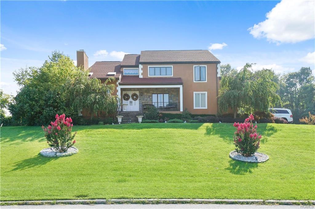 2 Dorothy Court - Photo 1