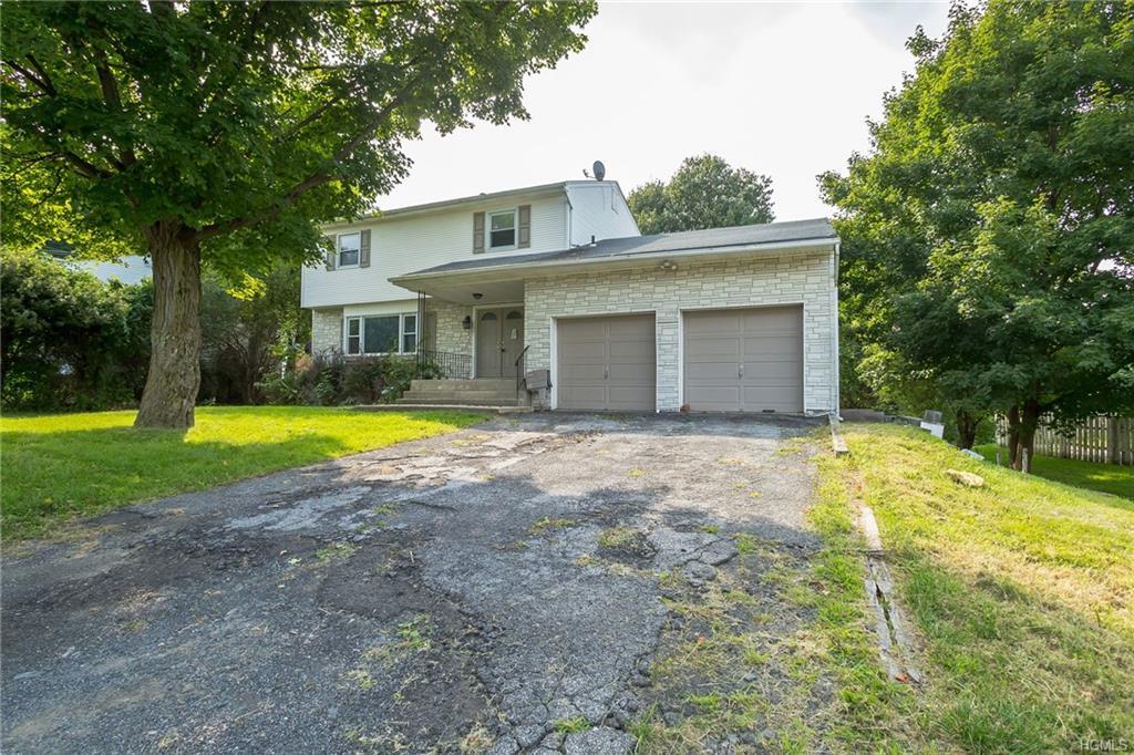 33 Keats Drive - Photo 1