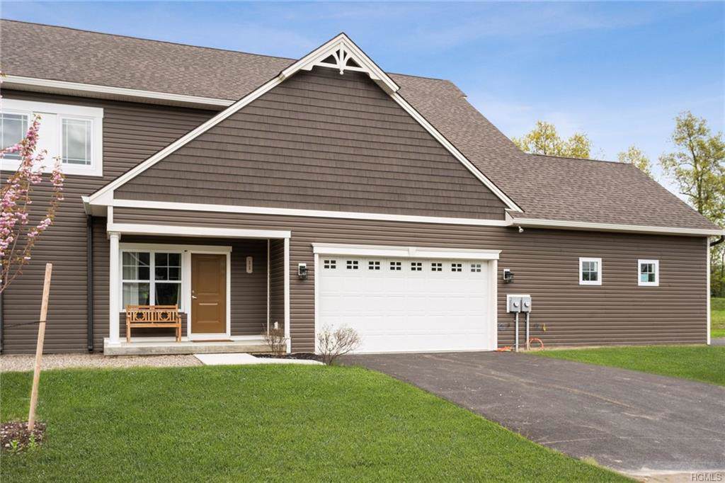 5 Strasser Place - Photo 1