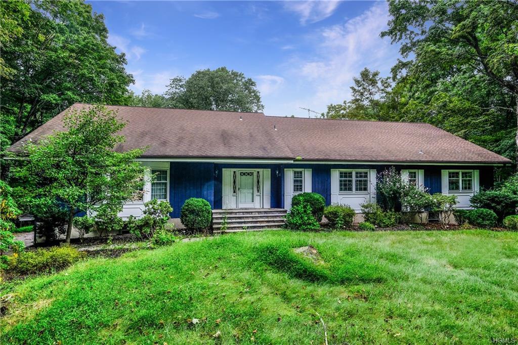 10 Cedar Hill Road - Photo 1