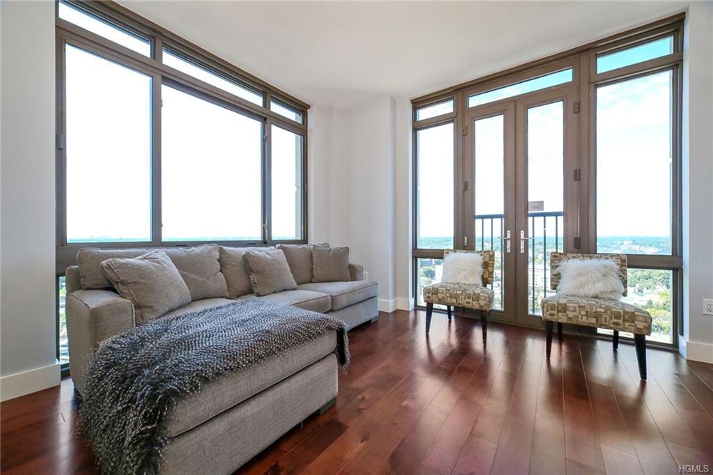 175 Huguenot Street - Photo 1