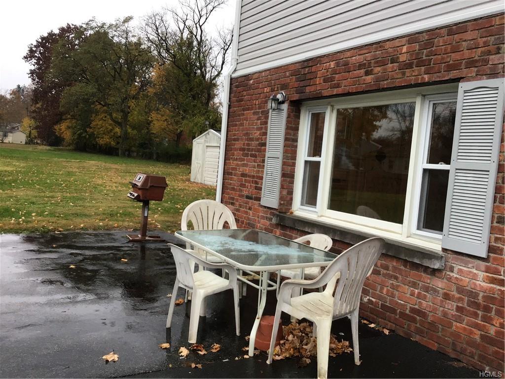 5 Lewis Drive - Photo 1