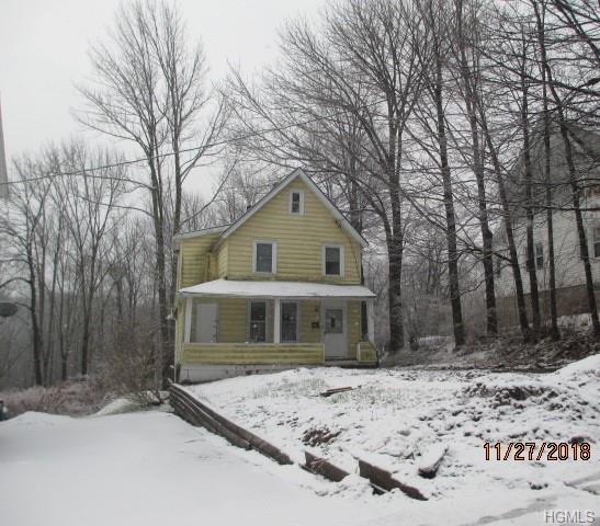 138 Chestnut Street - Photo 1
