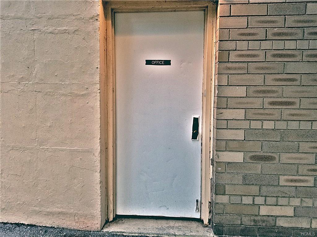 530 234th Street - Photo 1