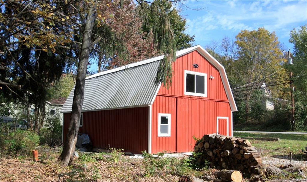 450 Quaker Street - Photo 1