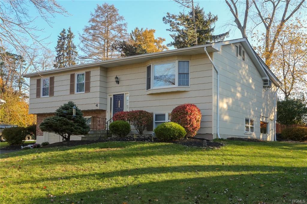 4 Hillwood Court - Photo 1