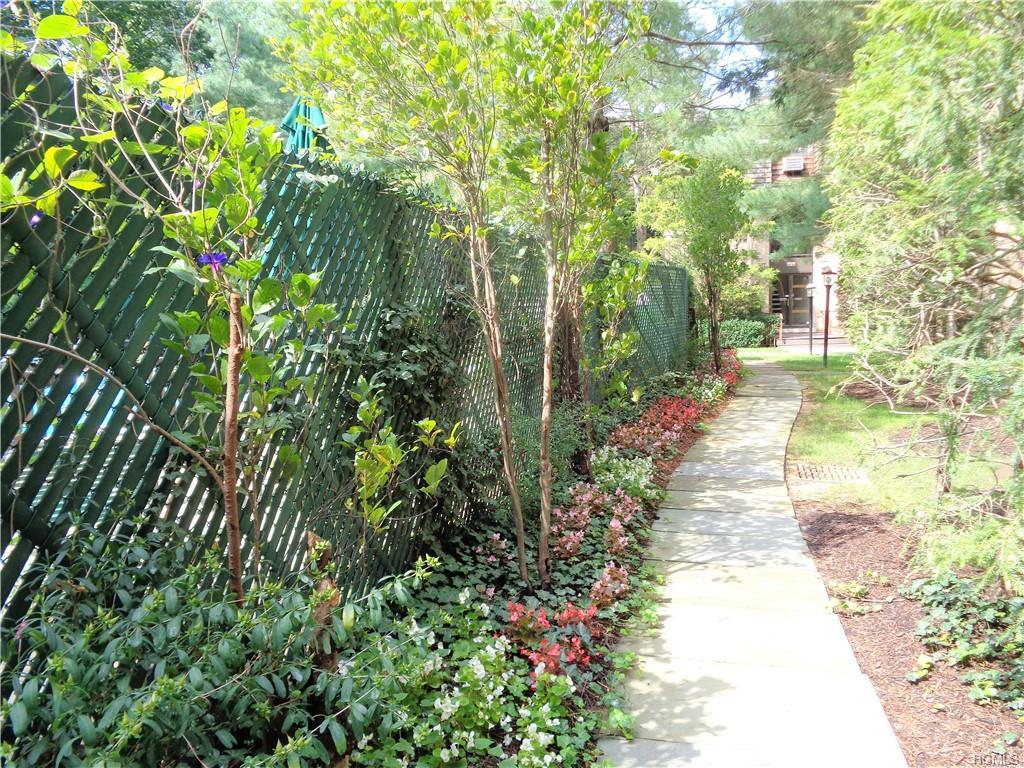 508 Central Park Avenue - Photo 1