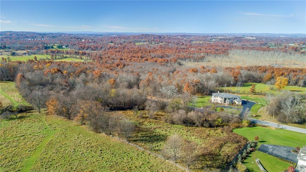 15 White Tail Drive - Photo 1