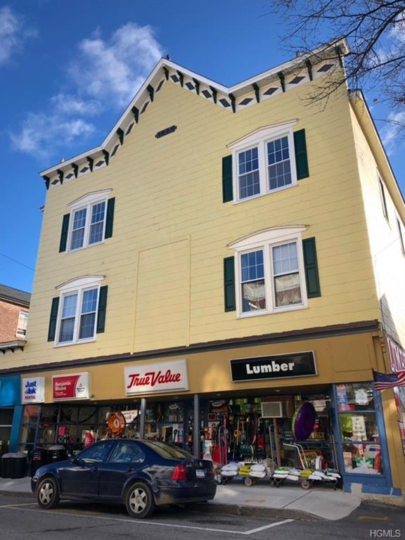 302 Main Street - Photo 1