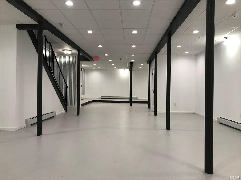 78 Broadway - Photo 1