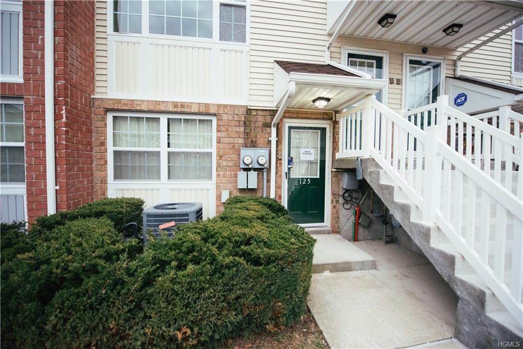 125 Beacon Lane - Photo 1