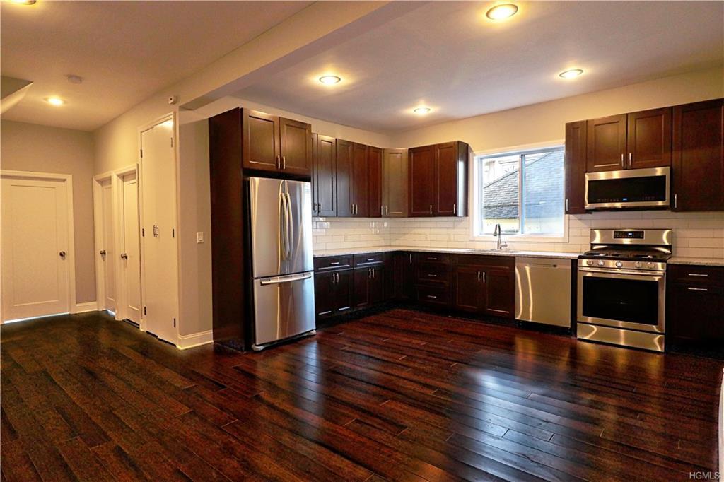 172 Lockwood Avenue - Photo 1