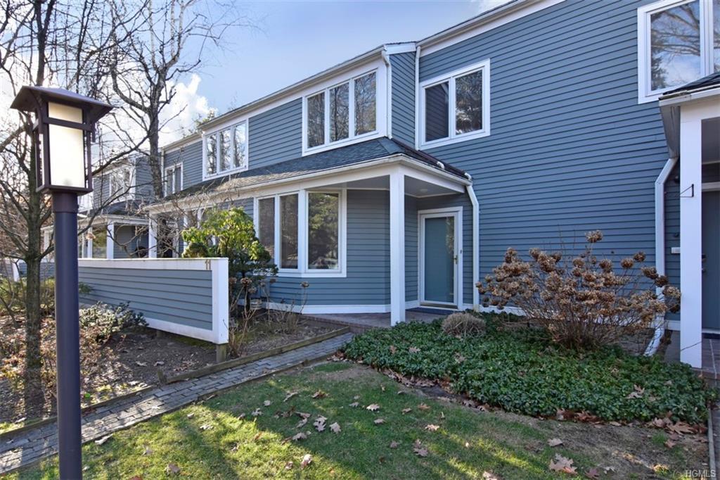11 Hastings Landing - Photo 1