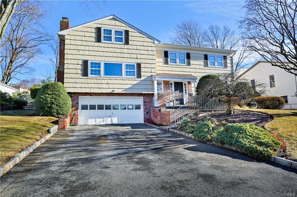 629 Shore Acres Drive - Photo 1