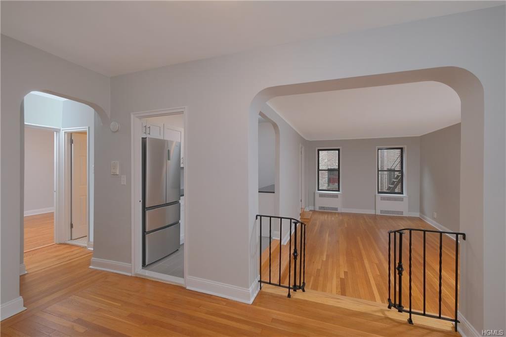 55 190th Street - Photo 1