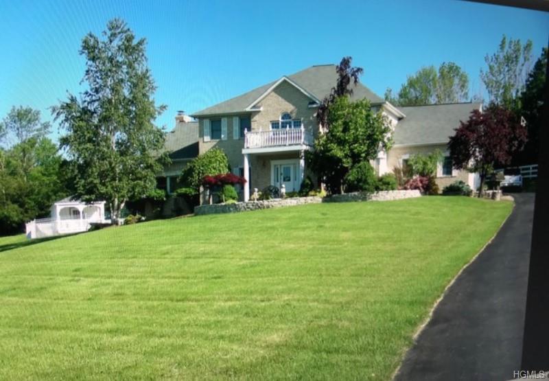 25 Saddle Hill Road - Photo 1