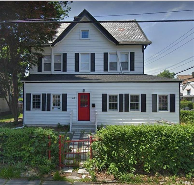 102 11th Avenue - Photo 1