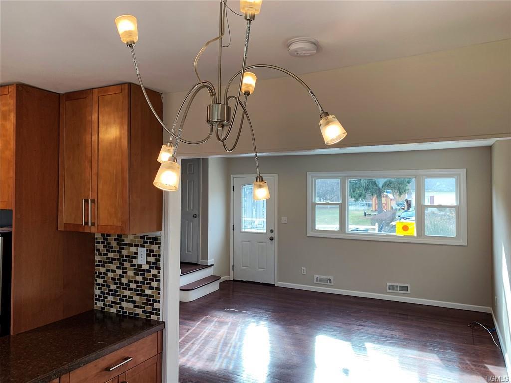 21 Marc Terrace - Photo 1