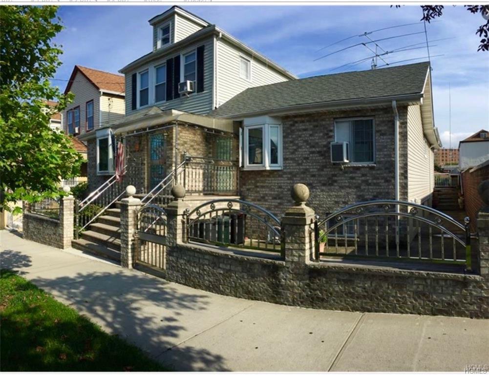 2224 Homer Avenue - Photo 1