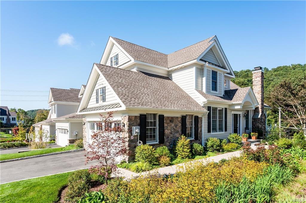 30 Dennis Lane - Photo 1