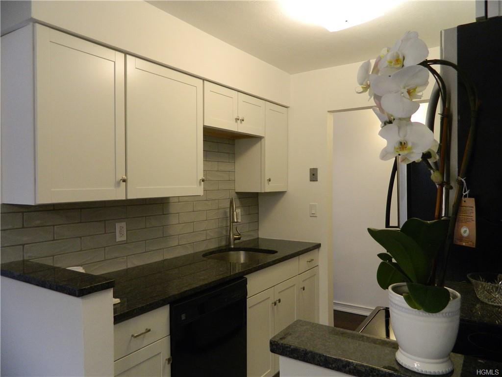 101 Nottingham Road - Photo 1