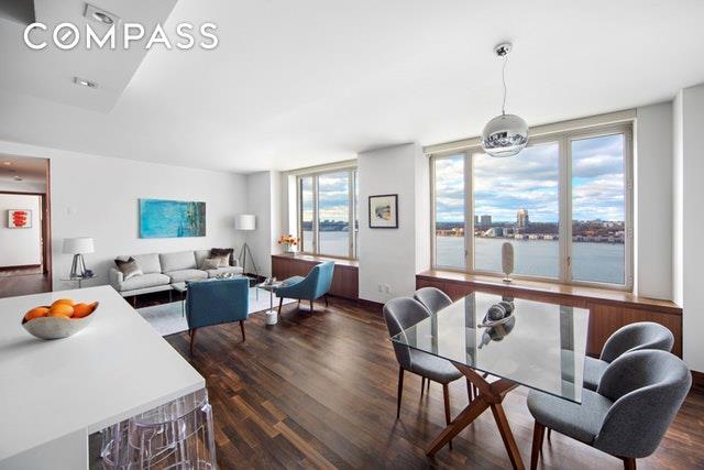 220 Riverside Boulevard - Photo 1