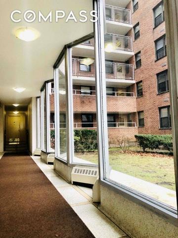 4901 Henry Hudson Parkway - Photo 1