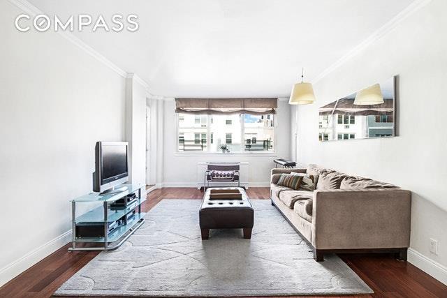222 80th Street - Photo 1