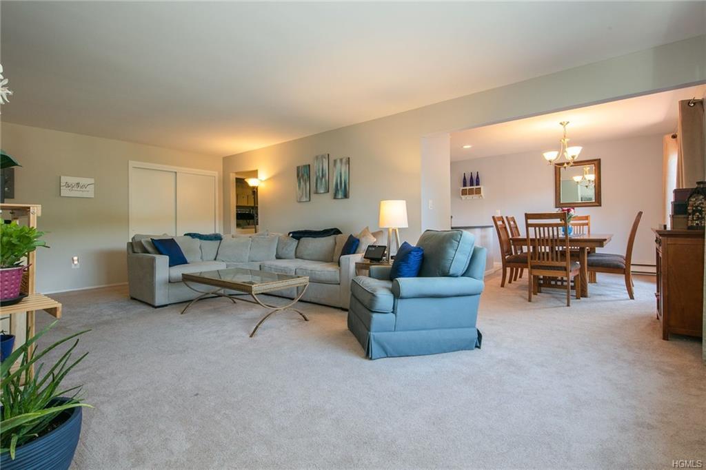 348 Richard Court - Photo 1