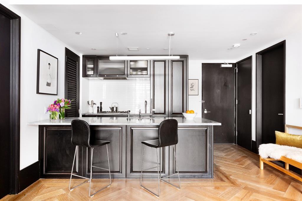 51 Jay Street - Photo 1