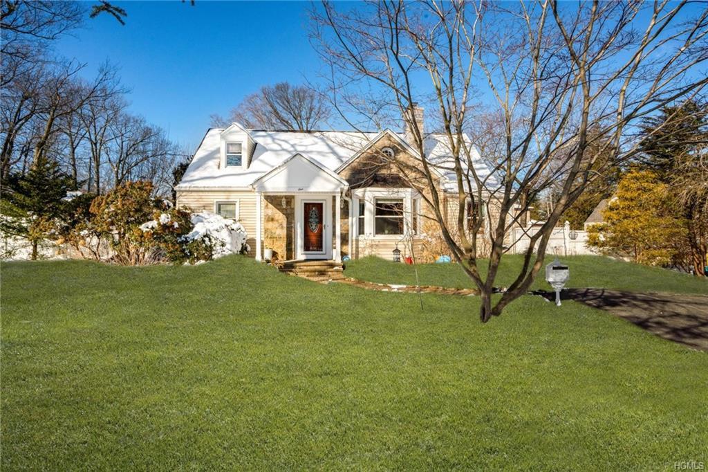 1 Maplewood Road - Photo 1