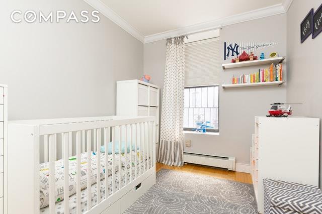 118 112th Street - Photo 1