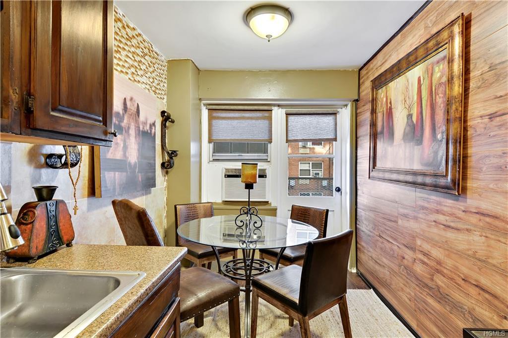 3130 Irwin Avenue - Photo 1