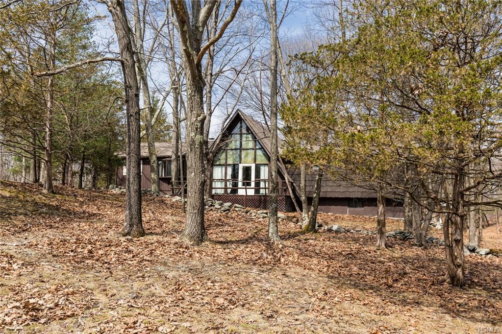 133 Longview Road - Photo 1