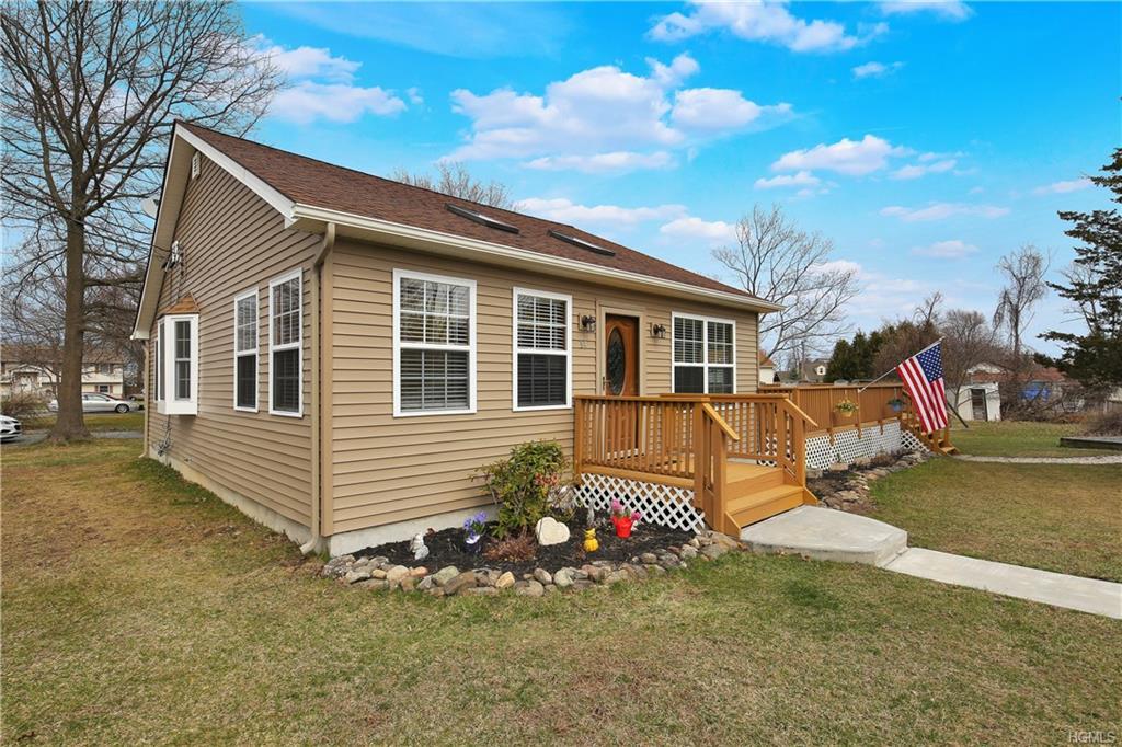 14 Midway Drive - Photo 1