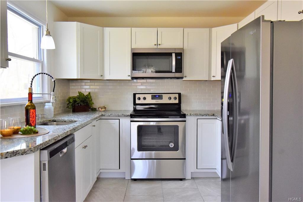 5 Silver Spring Road - Photo 1