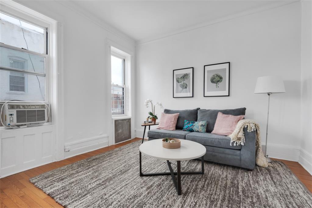 671 47th Street - Photo 1