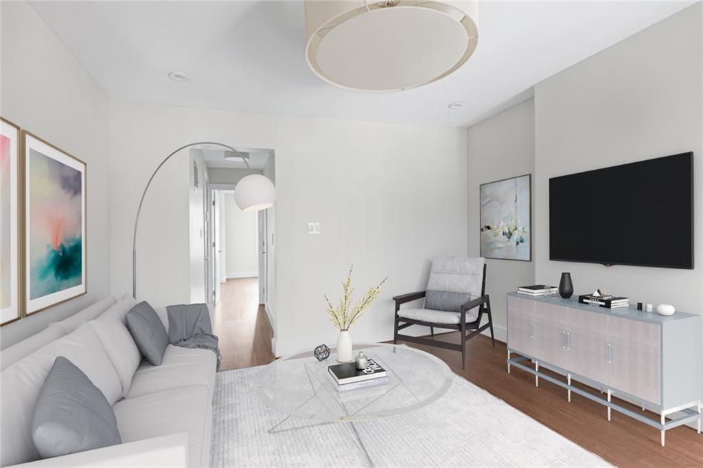 443 Hicks Street - Photo 1