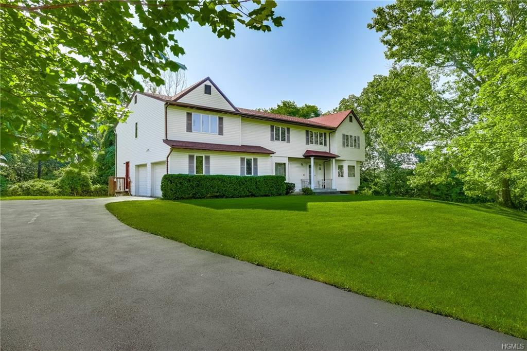 15 Algonquin Circle - Photo 1