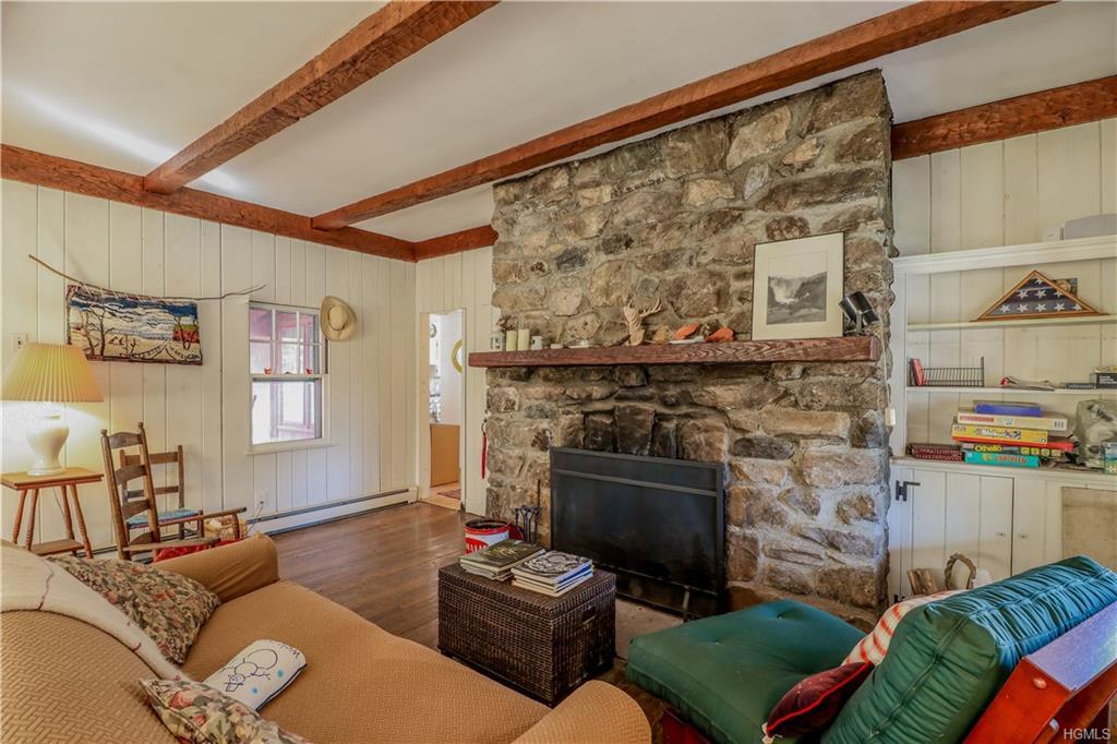 689 Gipsy Trail Road - Photo 1