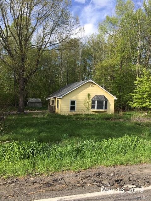 1424 Ulster Heights Road - Photo 1