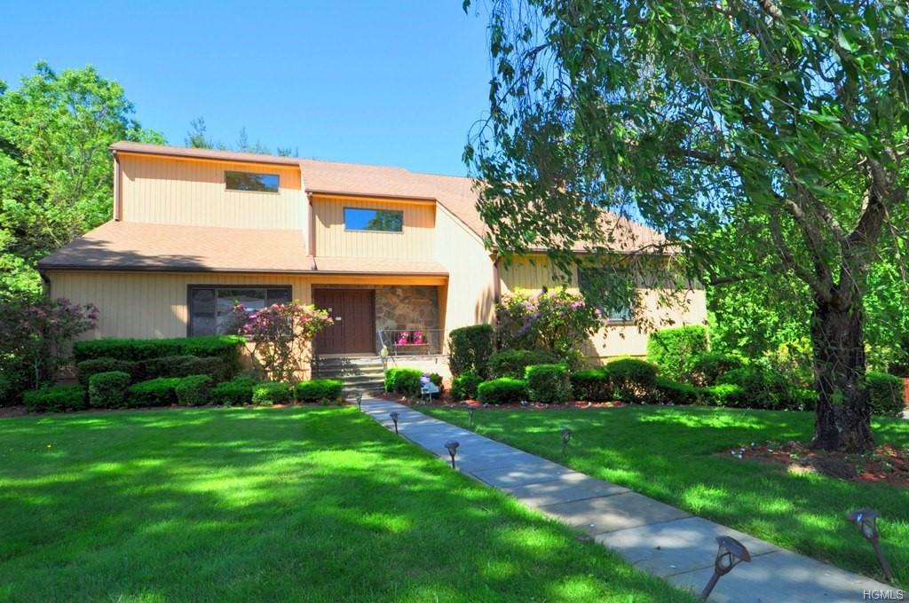 4 Rosewood Road - Photo 1
