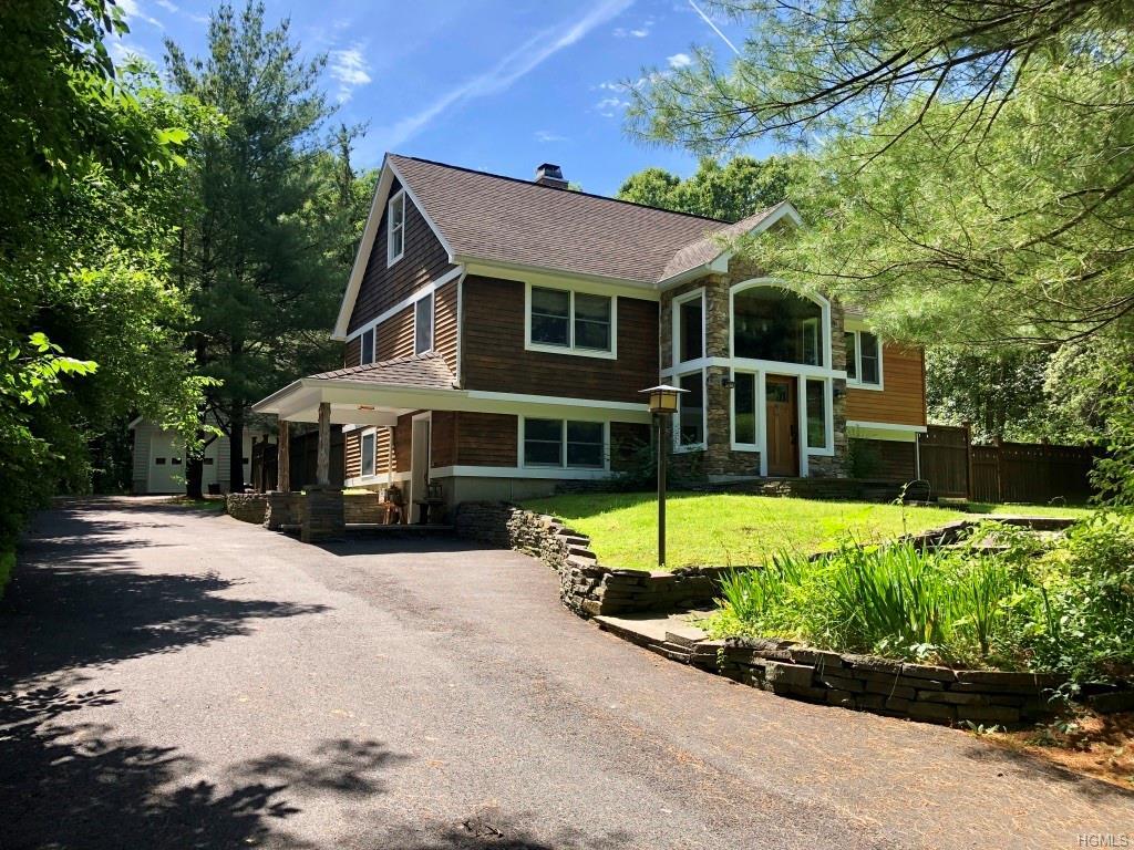 948 Berme Road - Photo 1