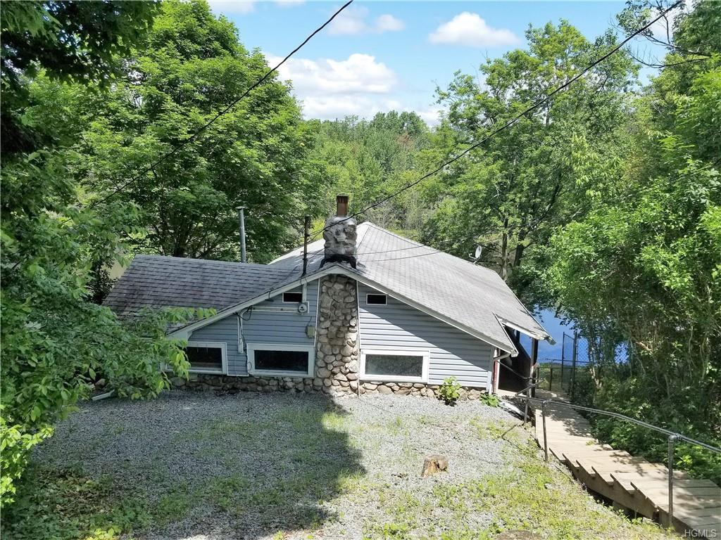 42 Shore Drive - Photo 1