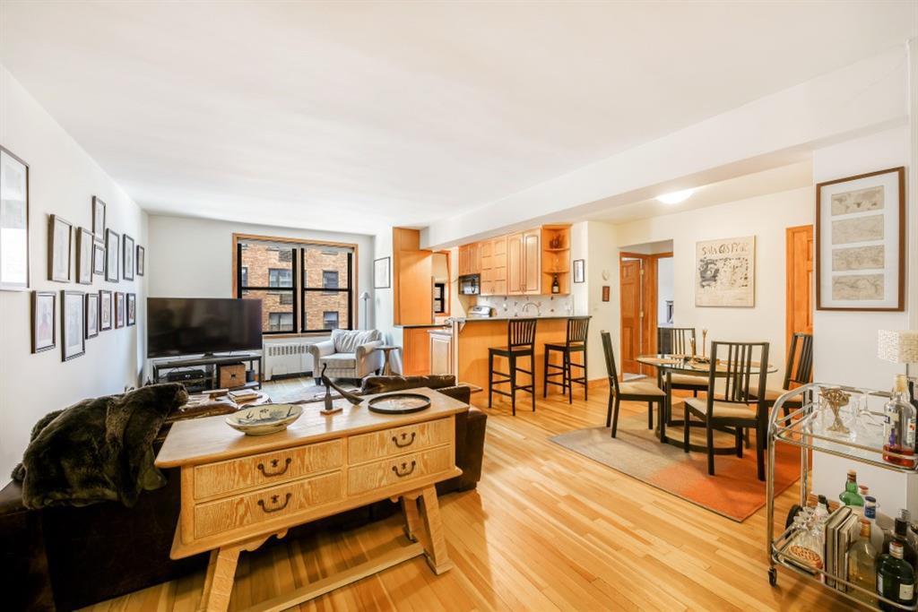 60 9th Street - Photo 1