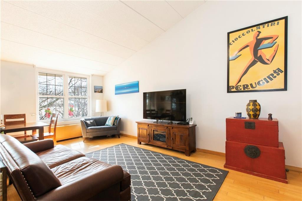 9957 Shore Road - Photo 1