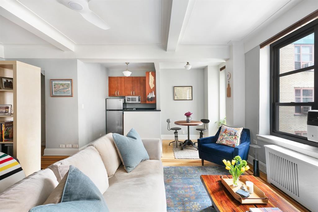 235 22nd Street - Photo 1