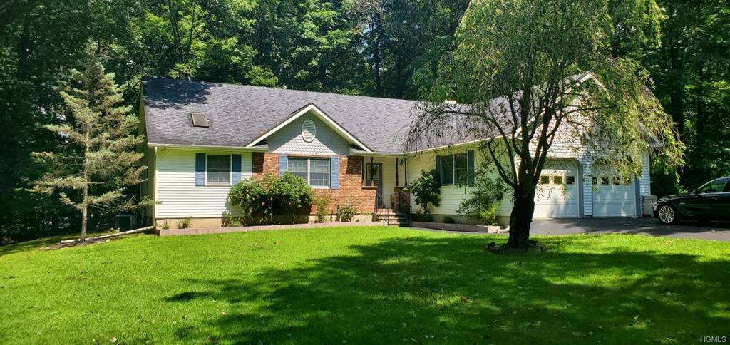 23 Windy Ridge Road - Photo 1